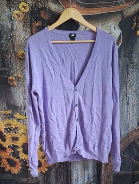 H&M Lavender V-Neck Button Cardigan Sweater